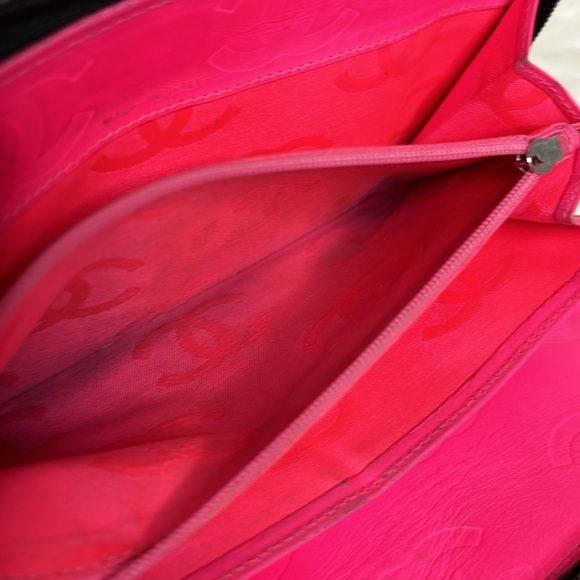 💯Authentic Calfskin Cambon Zip Around Organizer Wallet Black White 🍀 - Picture 10 of 17